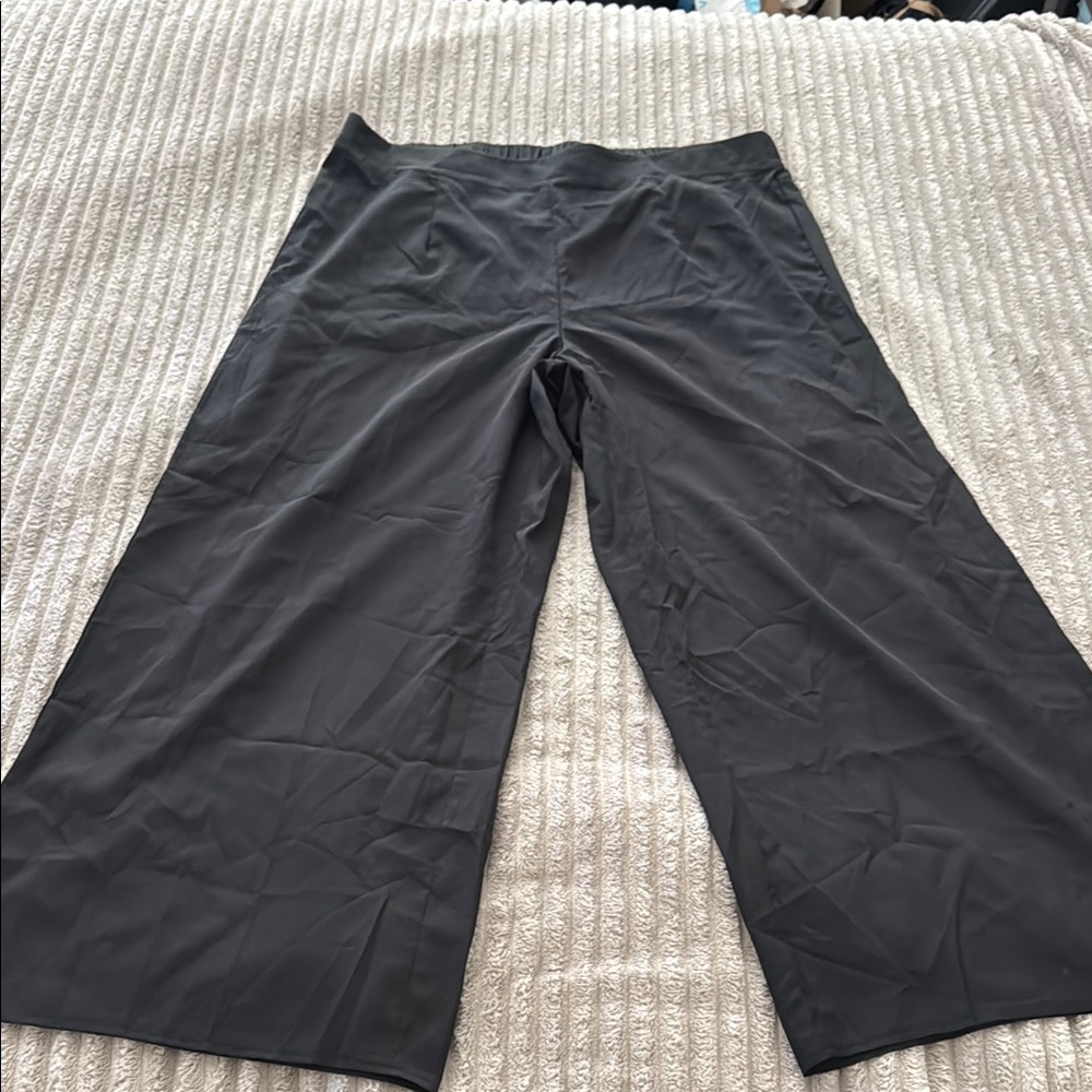 Black Wide-Leg Pants